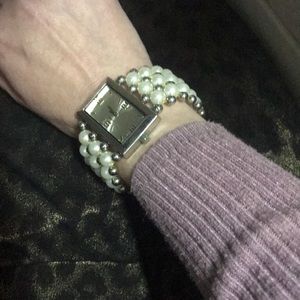 Pearl bracelet watch